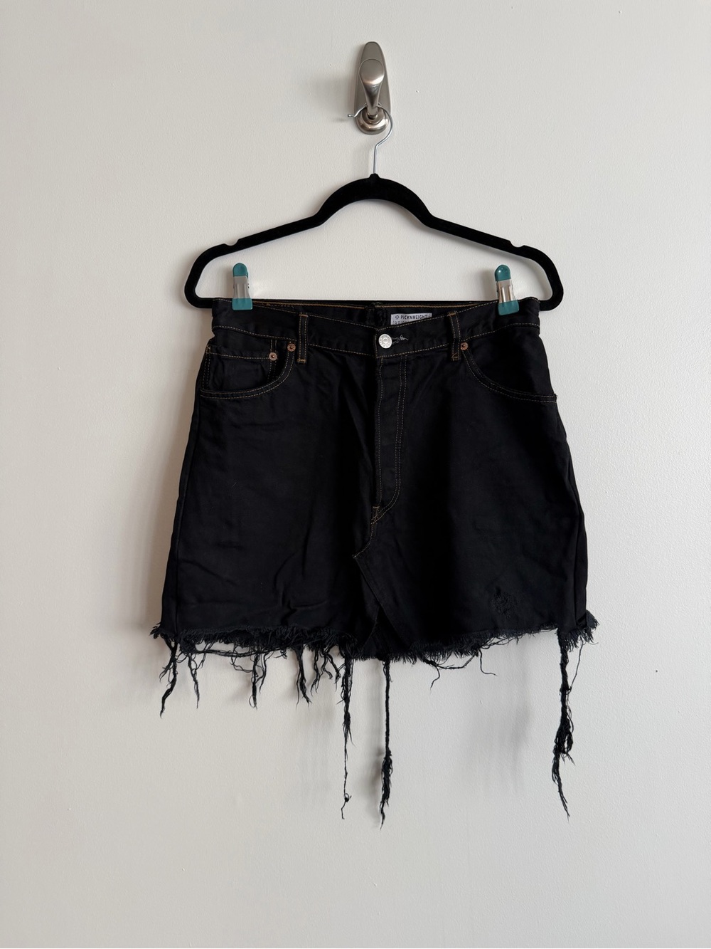 Black Distressed Denim Skirt Levi’s